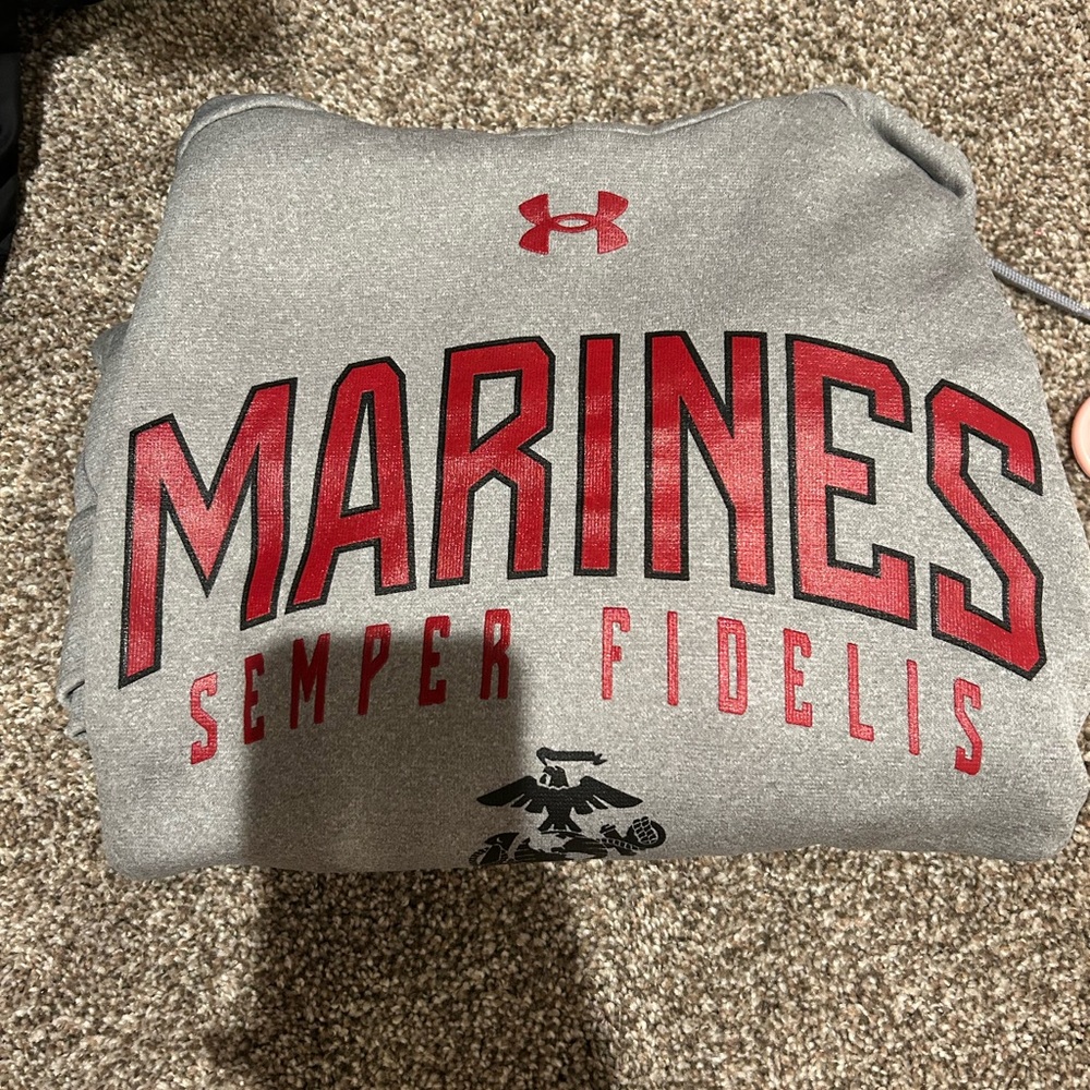 Under Armour Gray Fleece Hoodie